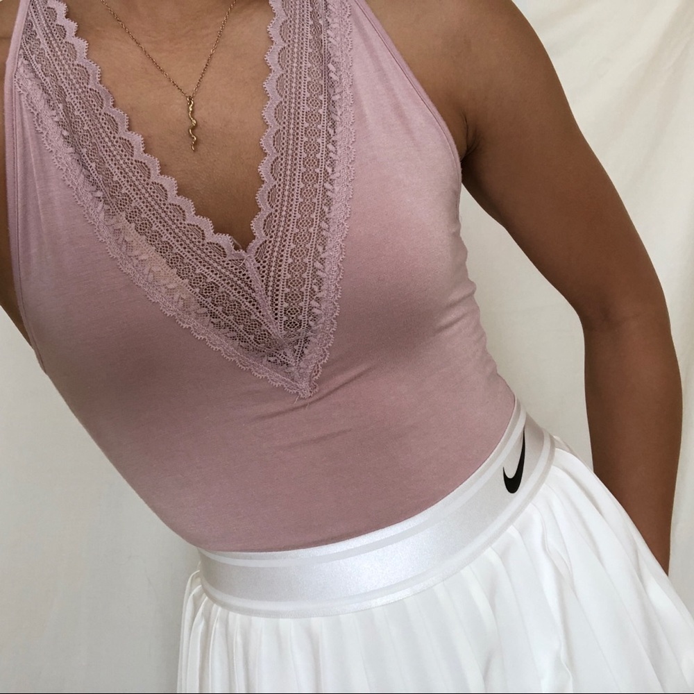 LACE BODYSUIT